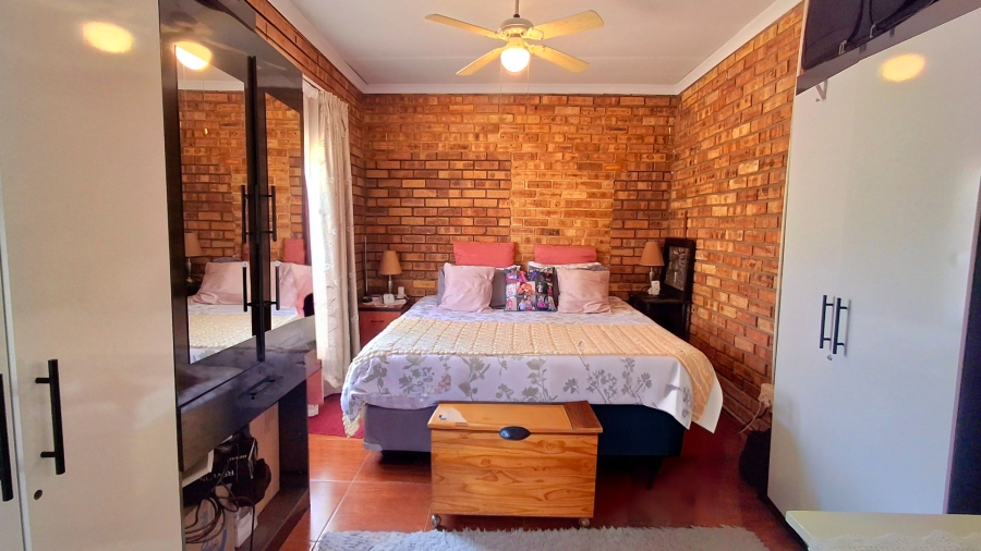 3 Bedroom Property for Sale in Sasolburg Ext 15 Free State